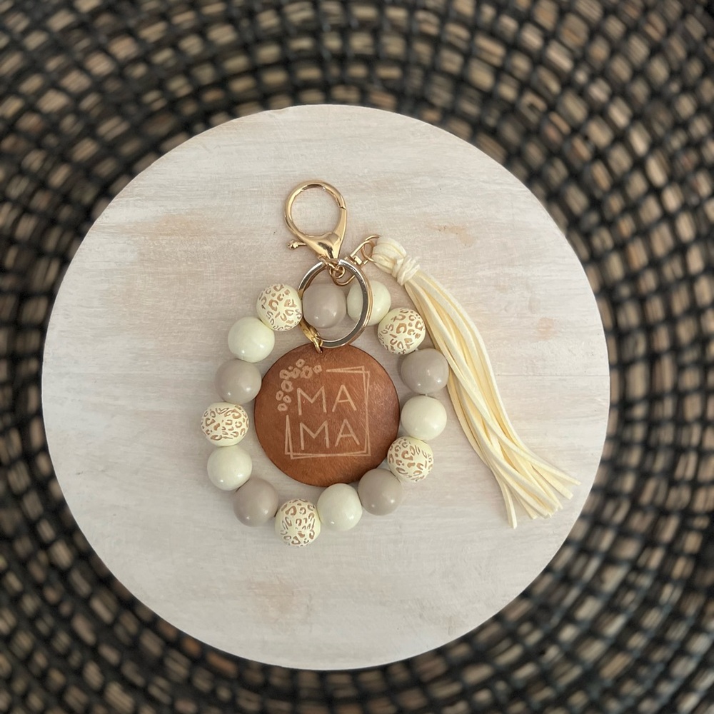 Mama beaded keychain